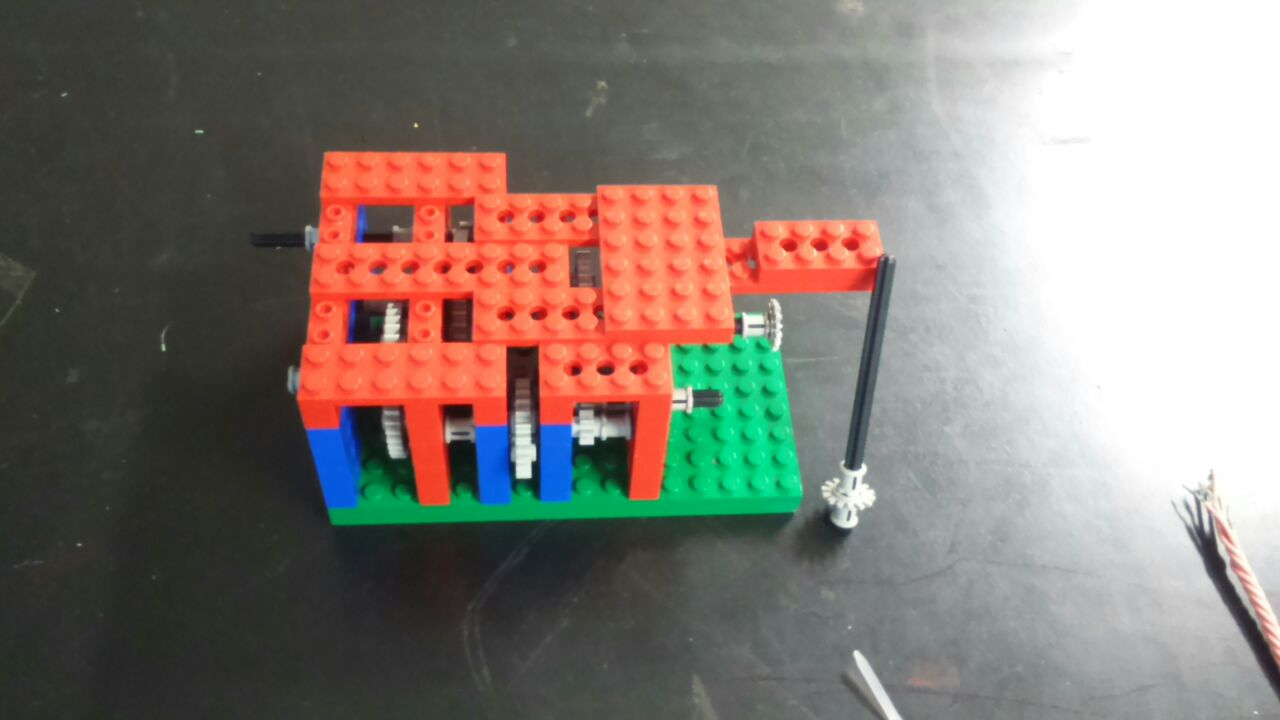 Caixa de redução para junta de revolução